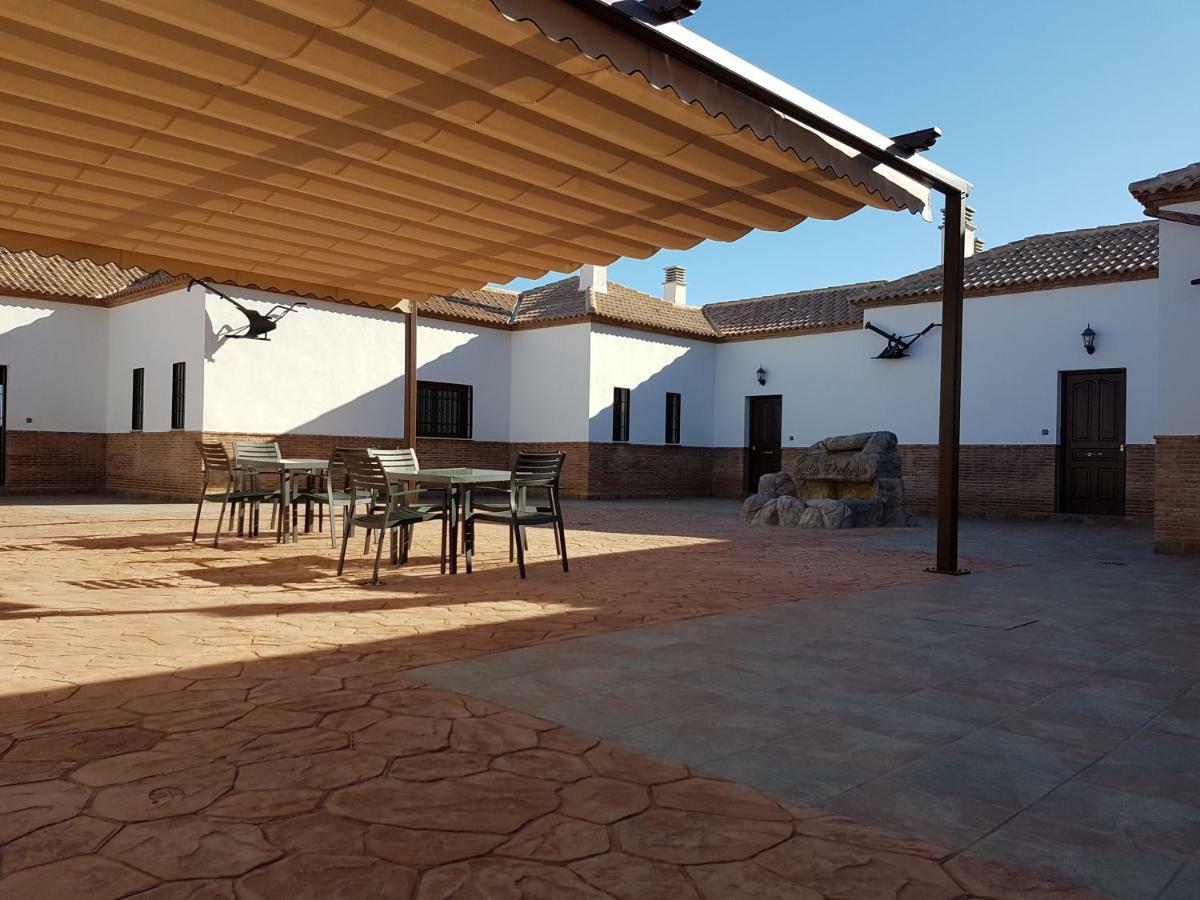 Apartamentos Rurales La Dehesa Del Acebuche Jaén Екстериор снимка